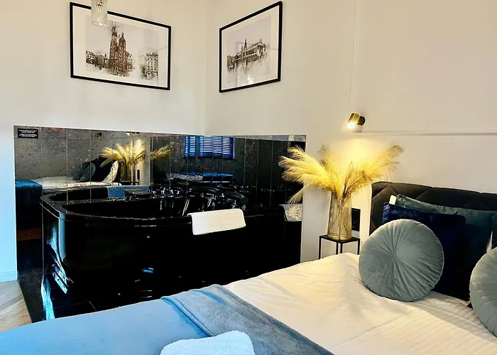Krakow Old Town Apartment Jacuzzi - Wymeldowanie Do 13